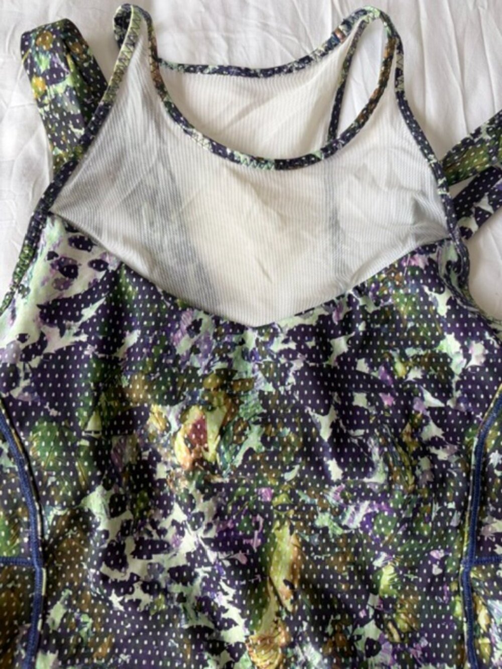 Lululemon Yoga Tank - Picture 7 of 8